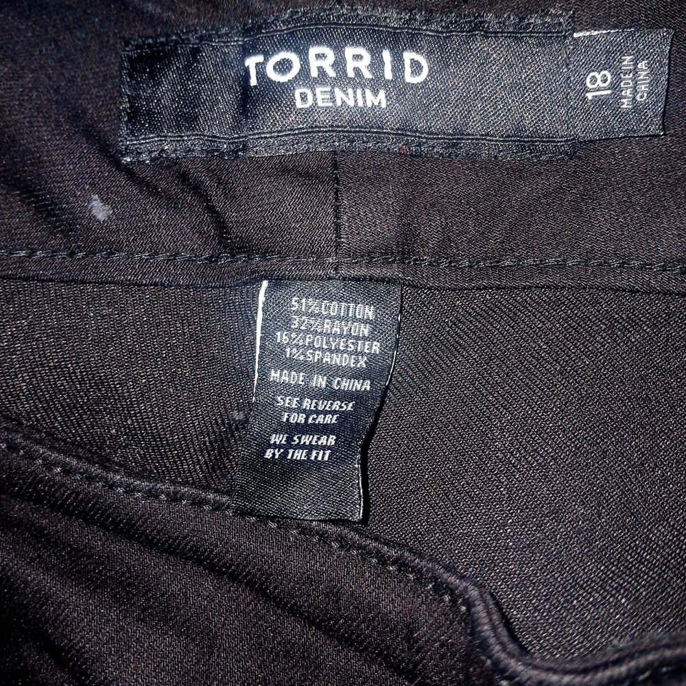 Torrid Denim Black Jeans - Size 18